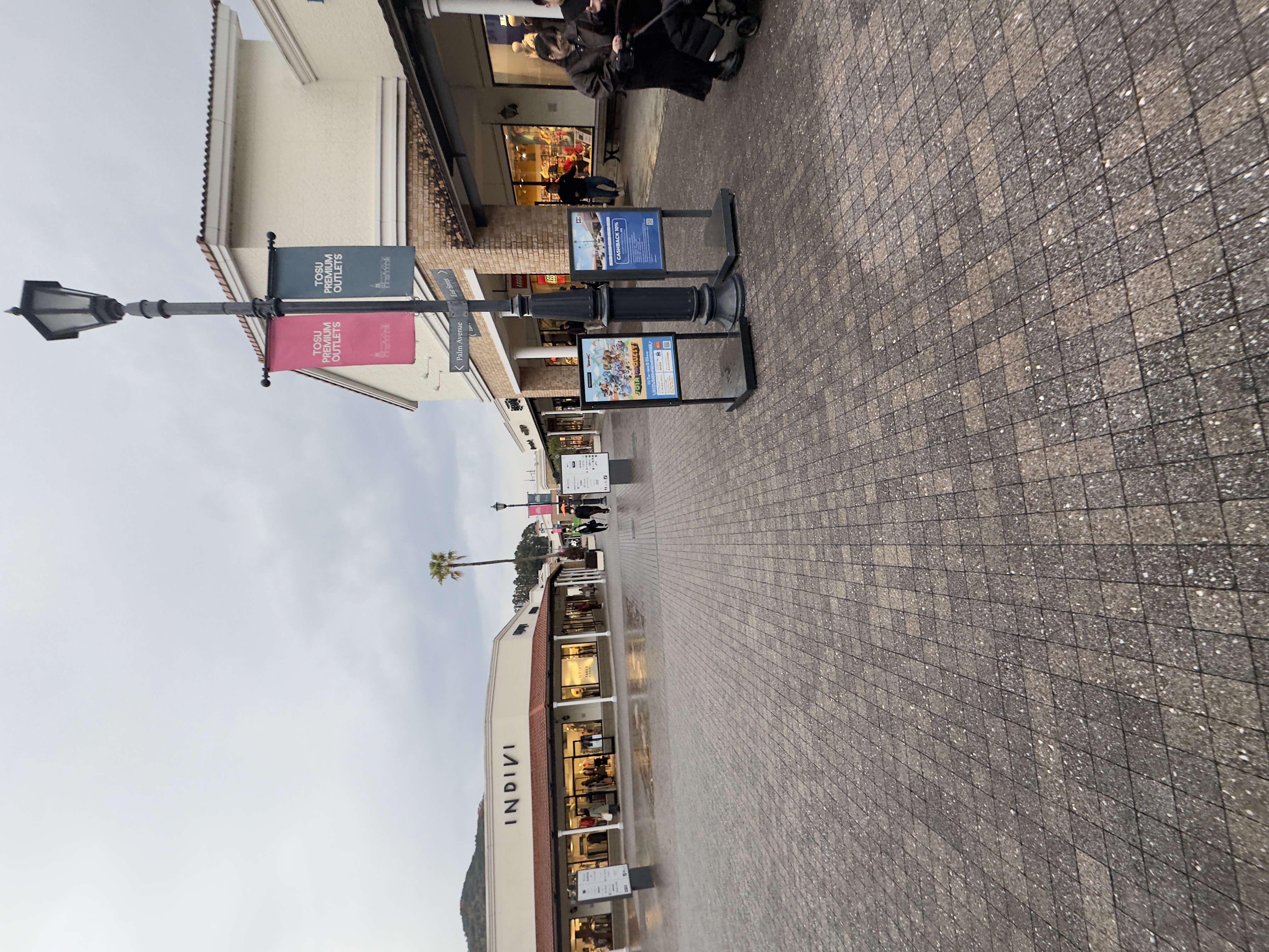 ショッピングの写真2